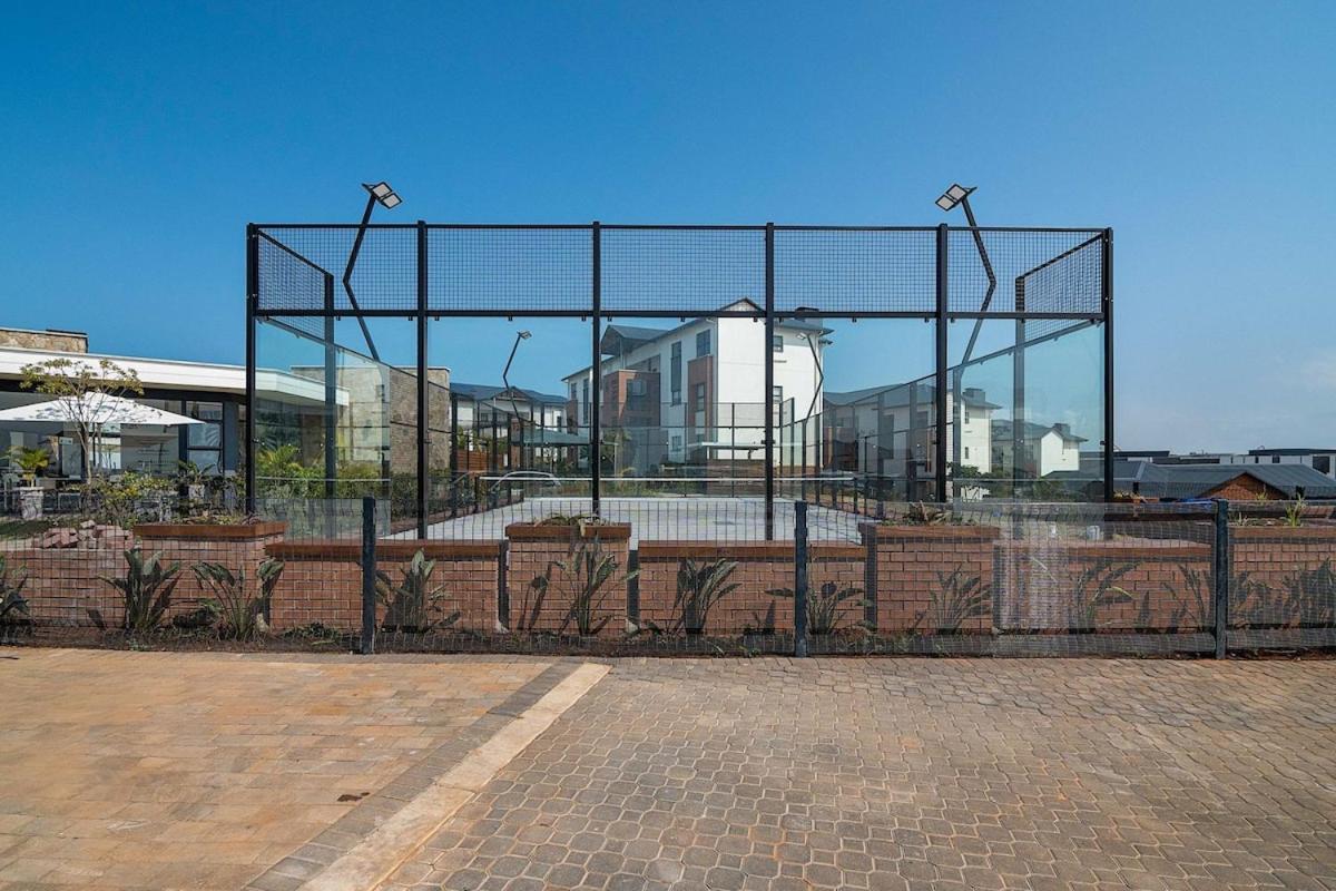 Entire Modern Apartment, Couples Sunset Getaway * Ballito
