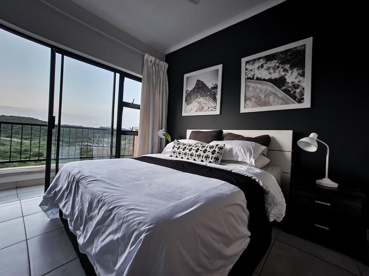 Appartement Entire Modern Apartment, Couples Sunset Getaway